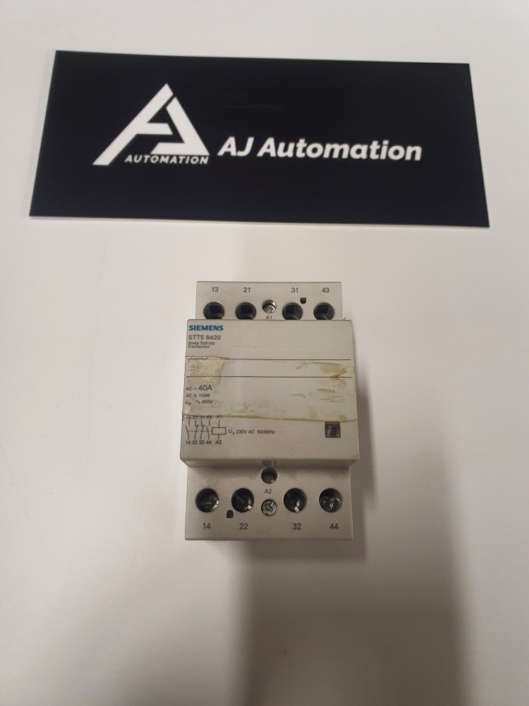 STYCZNIK INSTA, 11KW/400V, CEWKA 230V 50/60HZ, 2NO+2NC